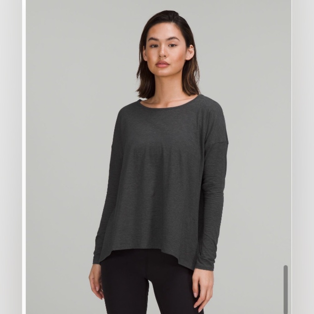 Lululemon back into it long sleeve shirt